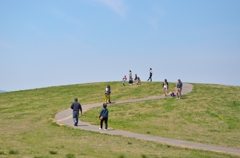 丘に登る