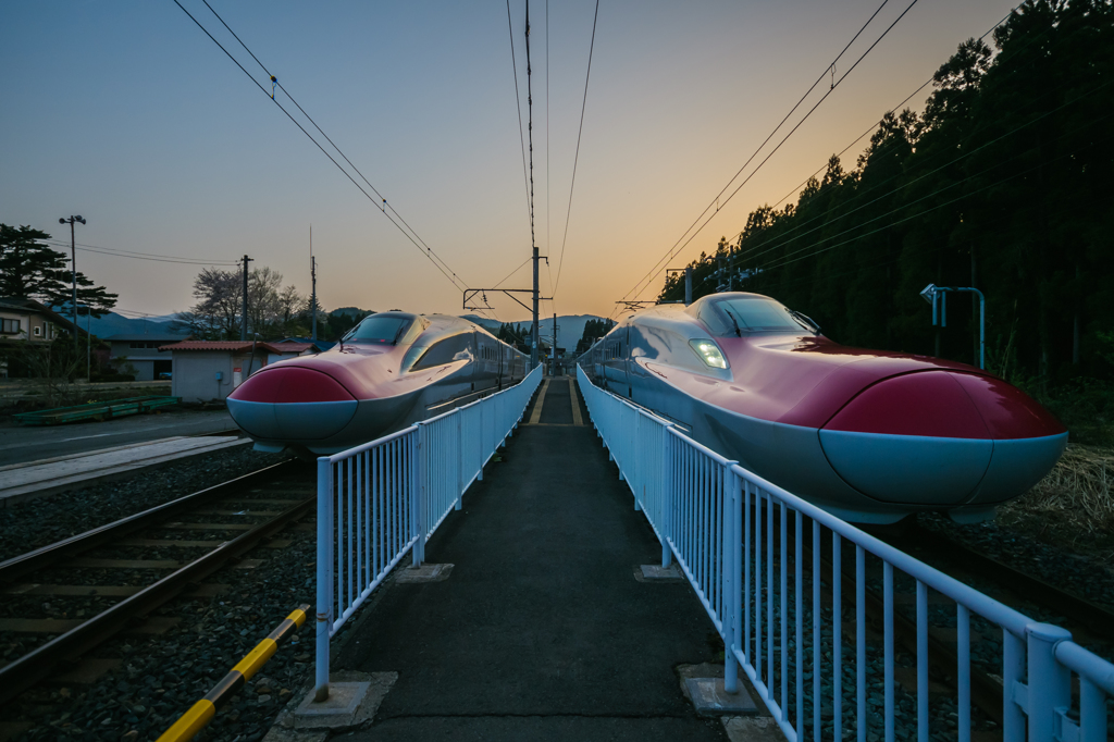 時刻表にない停車駅