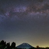 大山と夏の大三角