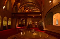 ”ガラスの森美術館”