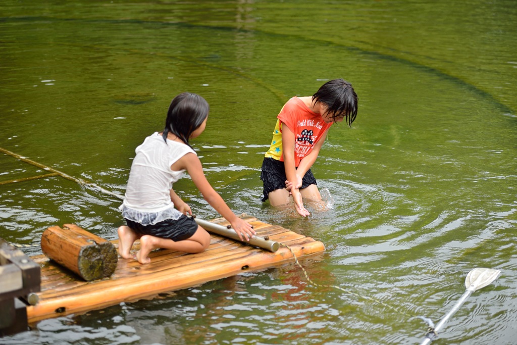 いかだ遊び！