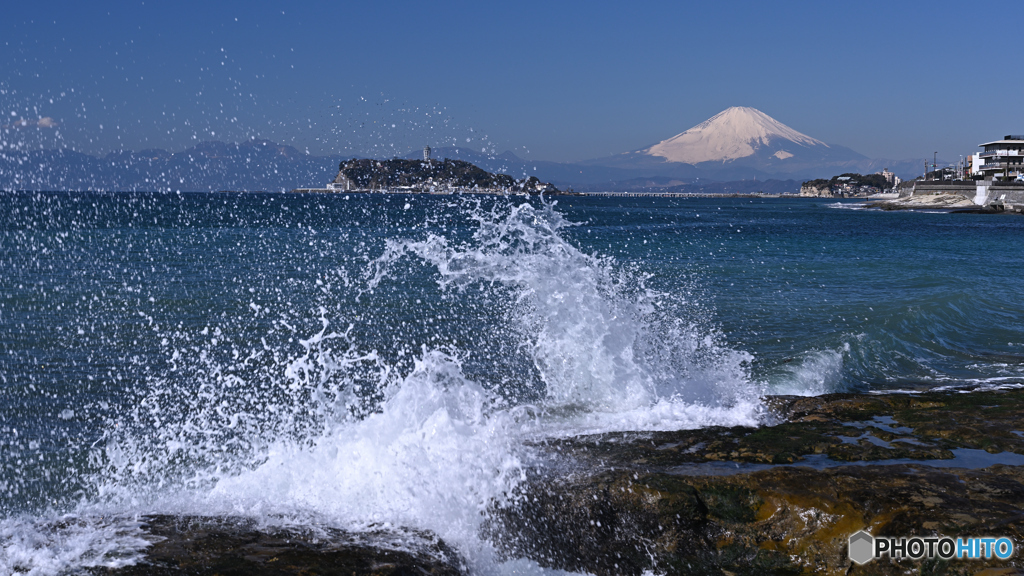 弾け砕ける湘南の波飛沫Ⅱ