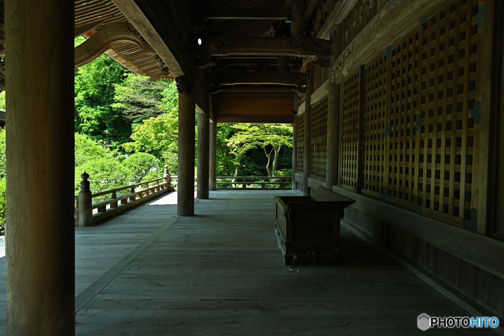 総欅造りの妙本寺