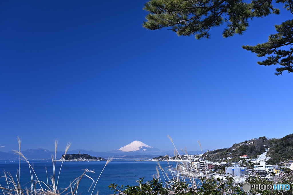 快晴の湘南海岸