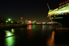 ”夢の街・横浜夜景”