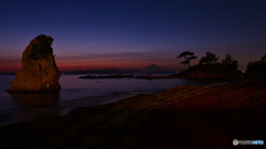 宵の明星刻の立石海岸