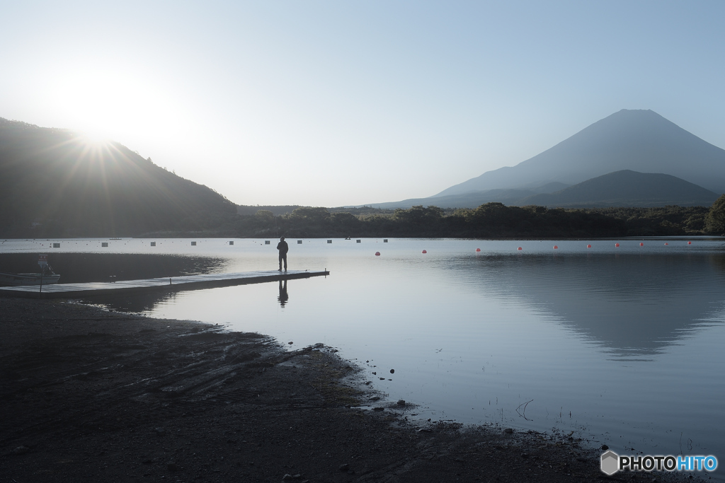 朝の光を浴びながら