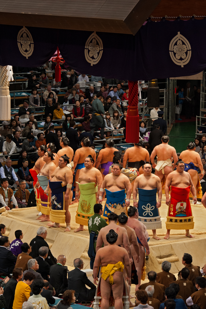 幕開け、鼓動、緊張