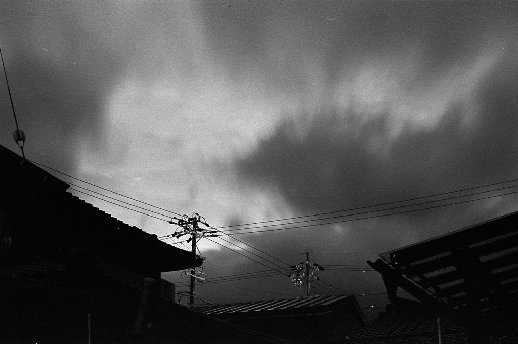 静と動