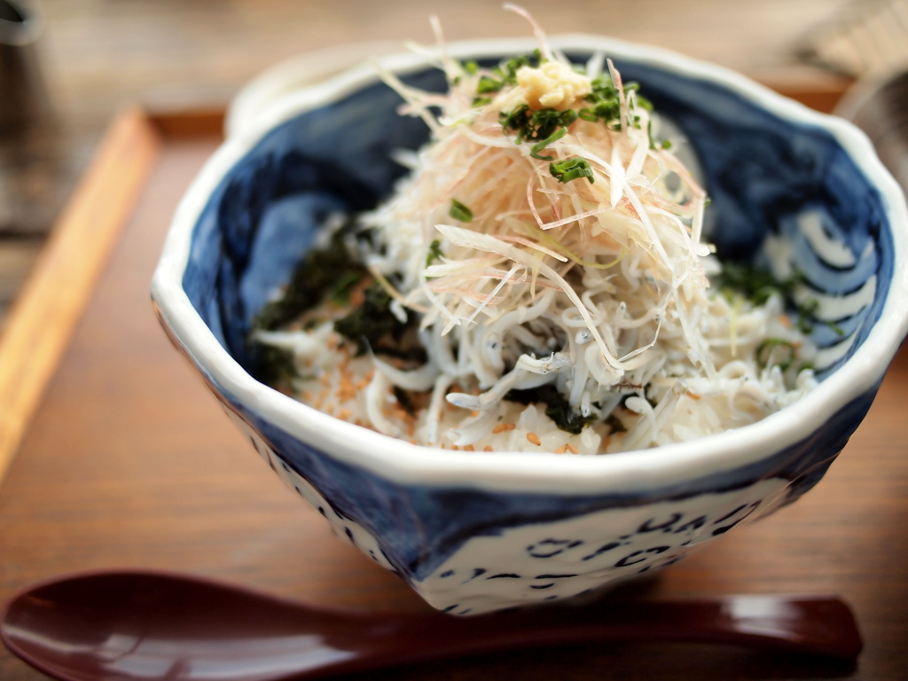 しらす丼