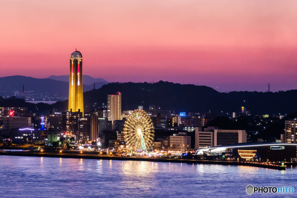 関門海峡の夕景