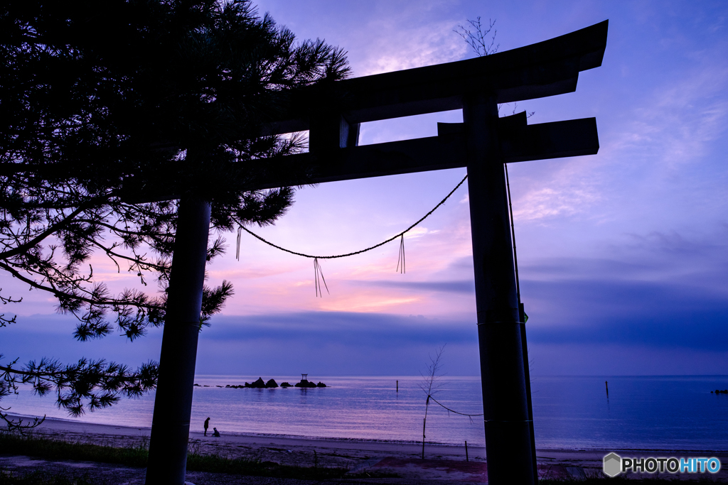 夜明けの奈多海岸