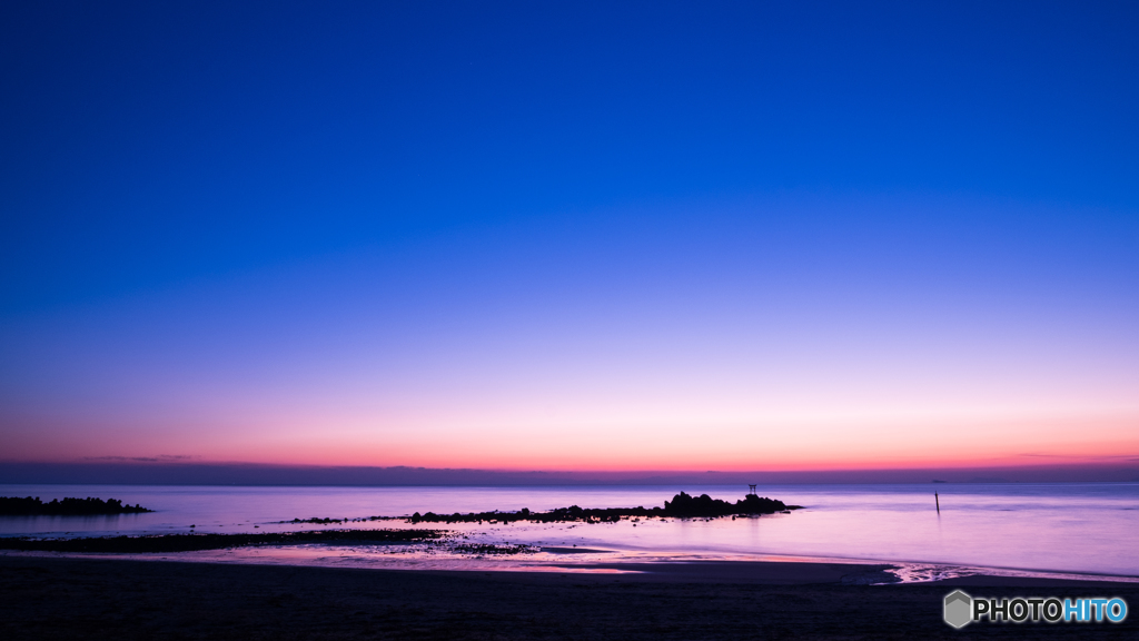 奈多海岸の夜明け