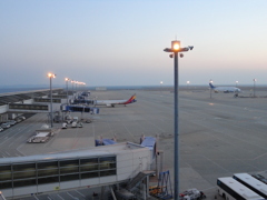 ✈