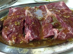 肉の浅鞍さんにて（和牛サガリ）