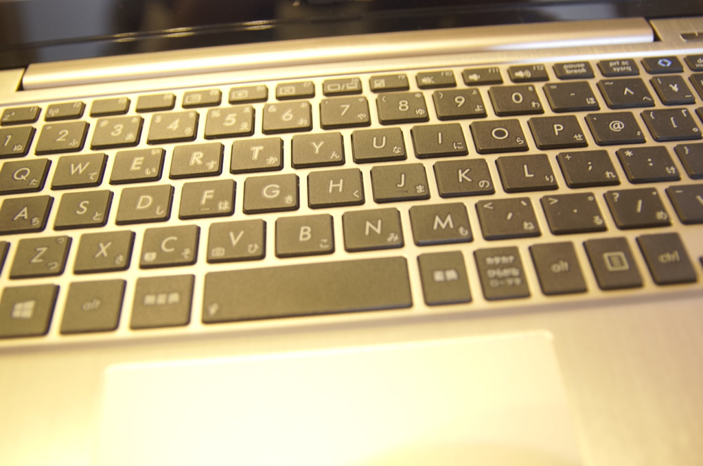キーボード