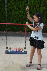 ブランコリカちゃん　2）