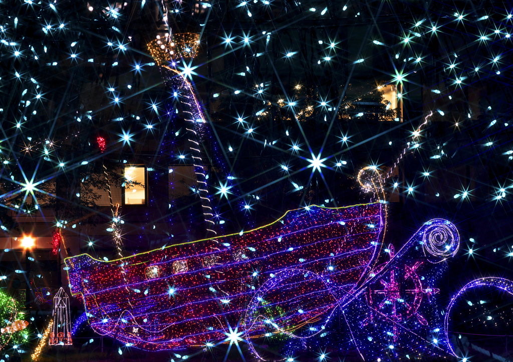 イルミネーション（冬空の航海）