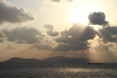 海峡の船の往来