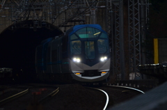 長いトンネル抜けた～