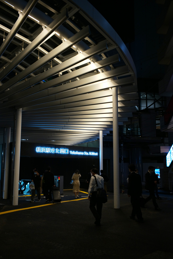 駅前のアーキテクチャー