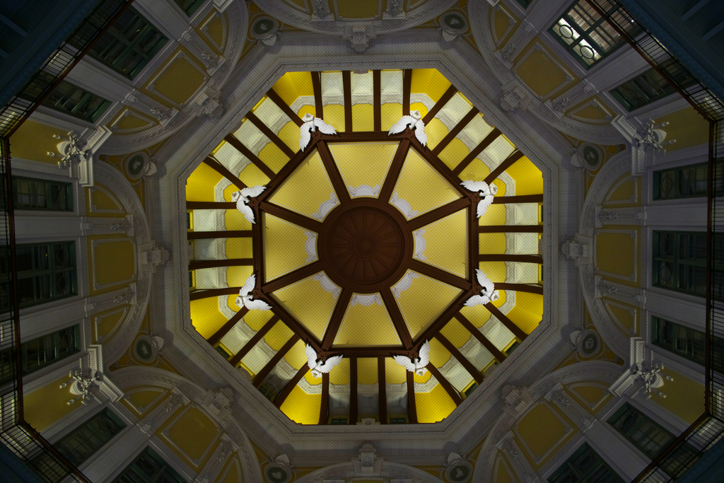 目を惹く建築美