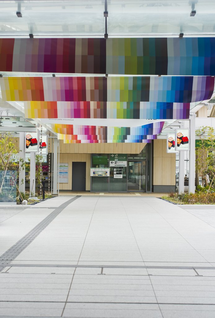 100 Colors