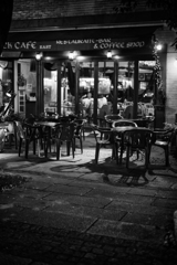 cafe in the night (2)
