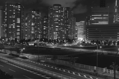 Night view of Minatomirai (2)