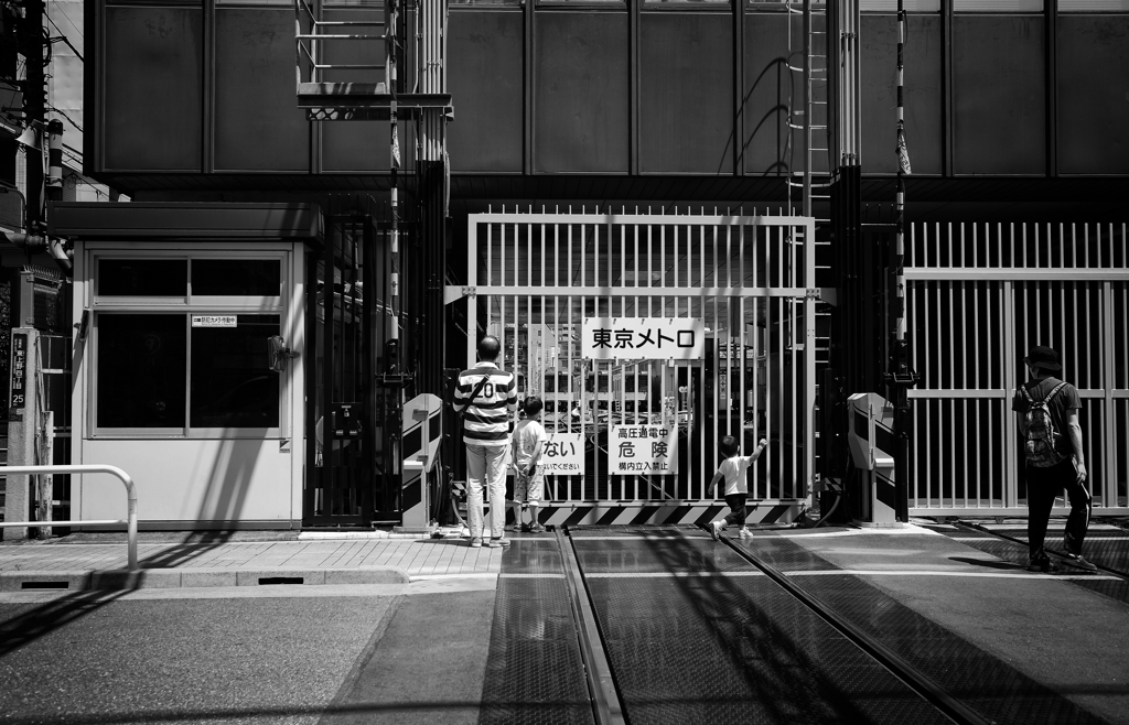 銀座線の踏切