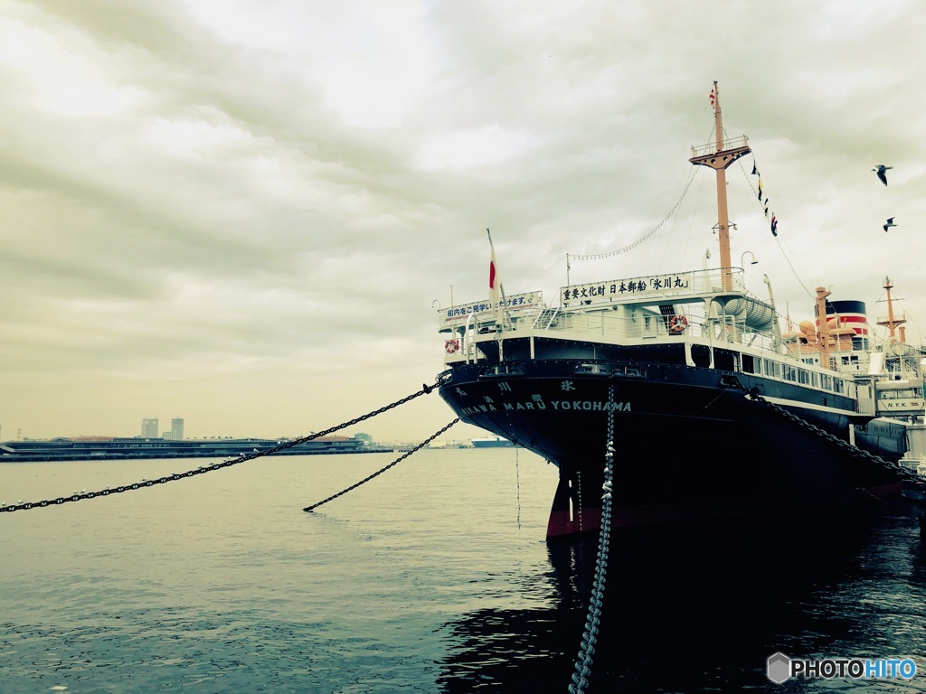 Hikawamaru, a ship that doesn't fight