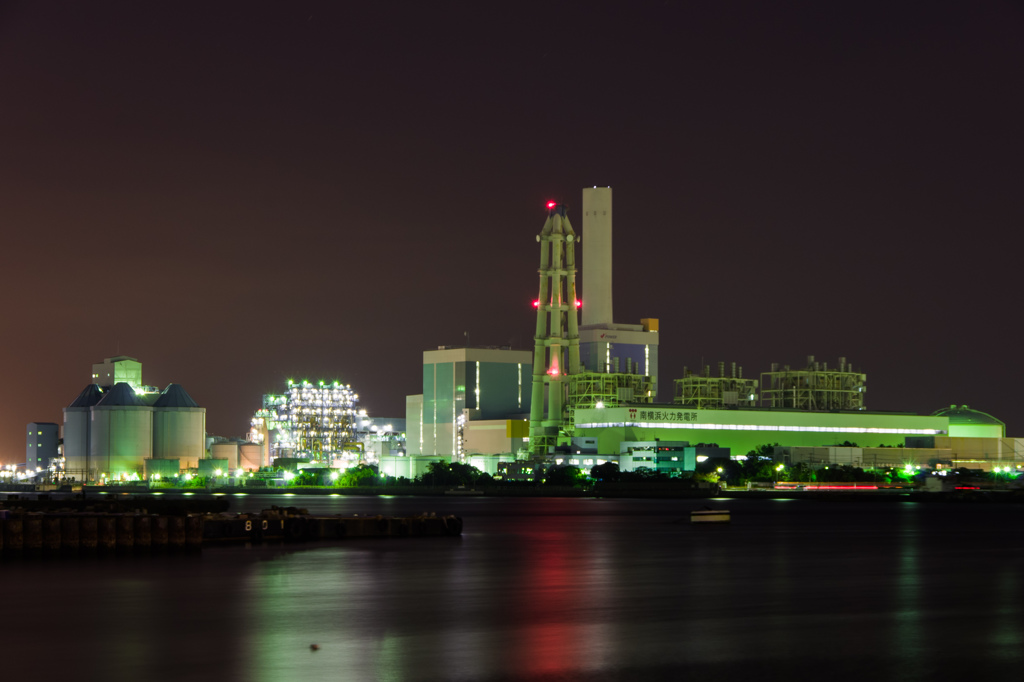 新磯子町　工場夜景