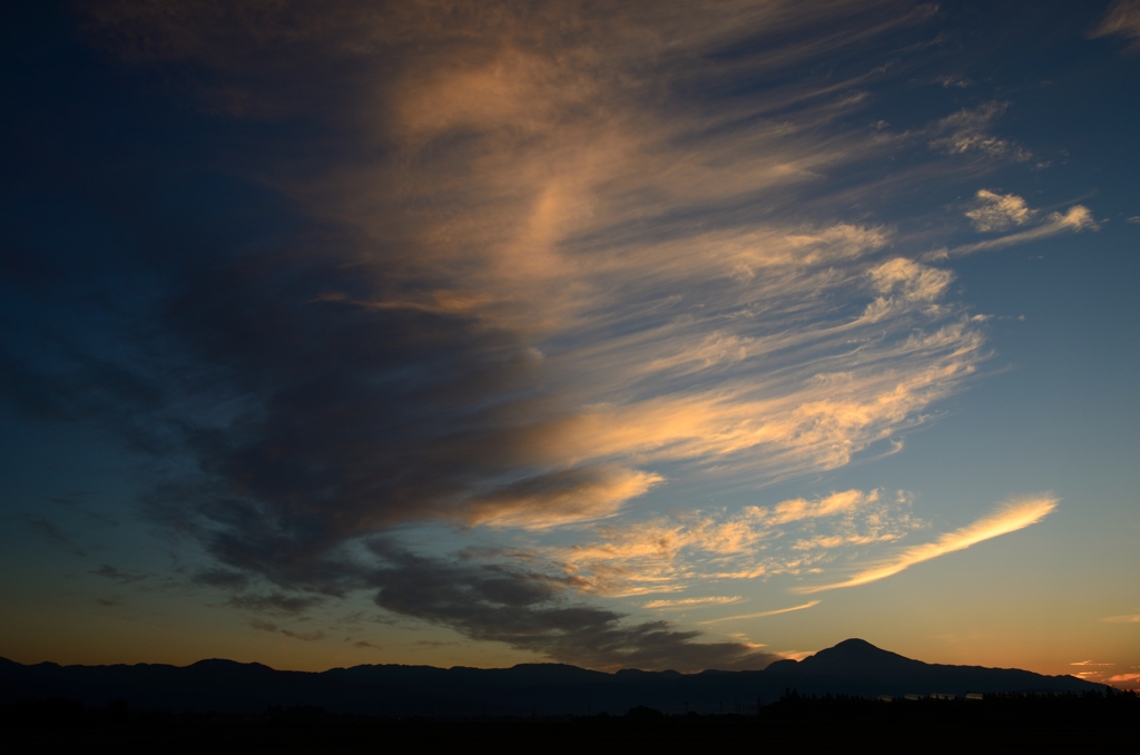 東の空