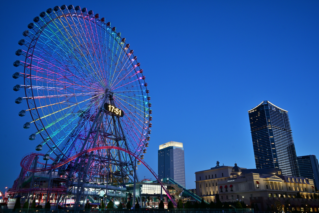 YOKOHAMA NIGHT VIEWS