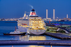 YOKOHAMA NIGHT VIEWS