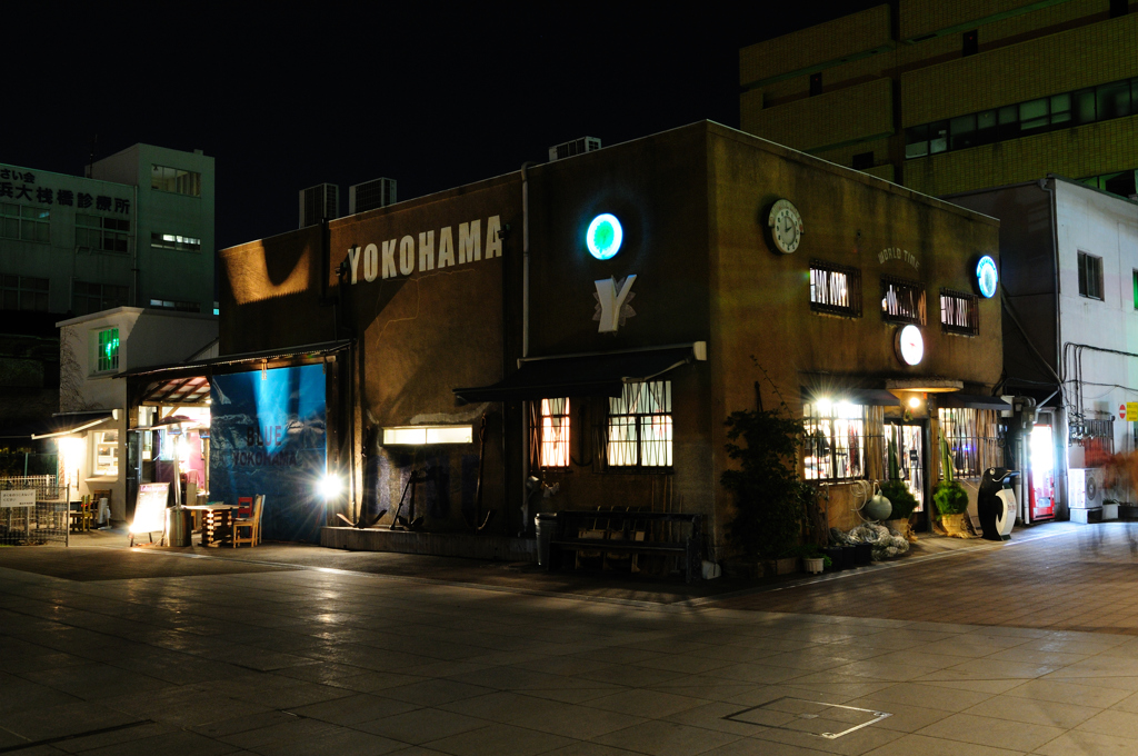 BLUEBLUE YOKOHAMA & YOKOHAMA LOTUS