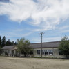 木造の廃中学校