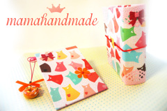 定期入れとカードホルダー