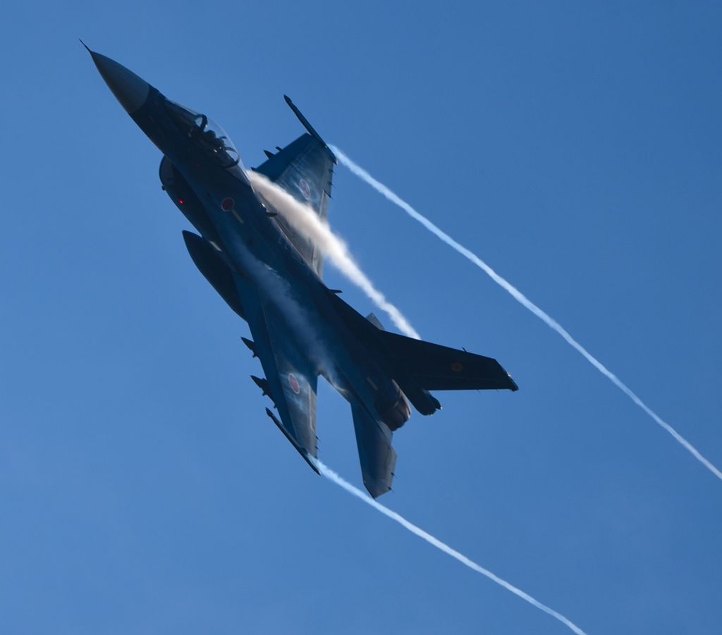 F2