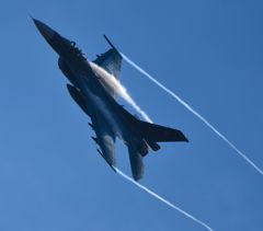 F2