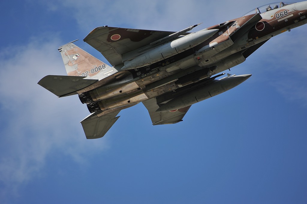 f15