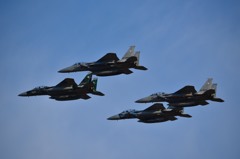 F15