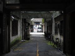 怪しい路地