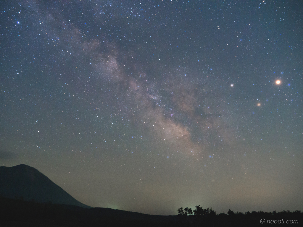 - 大山と天の川 -