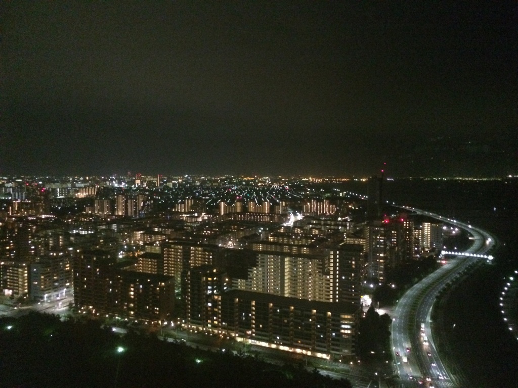 幕張の夜