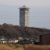 横浜薬科大学の図書館塔。
