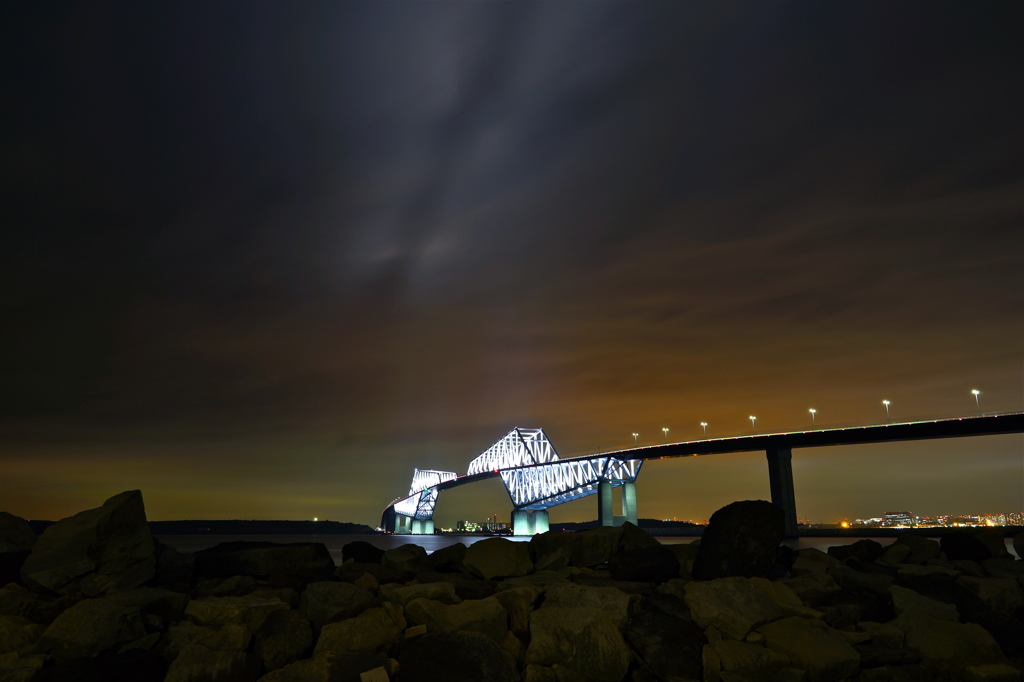 Gatebridge at cloudy night_Part1