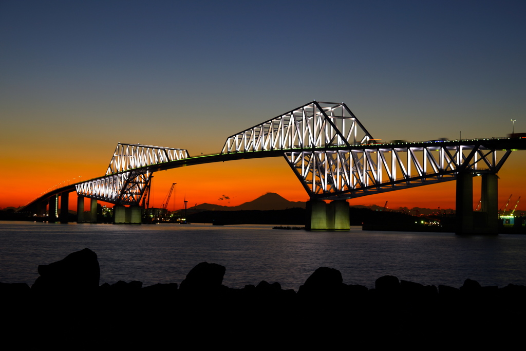 Sunset & Tokyo Gate Bridge_09