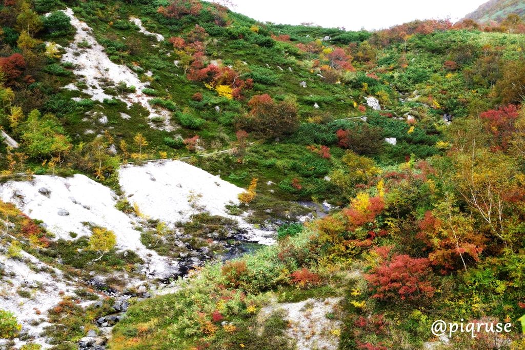 五色温泉