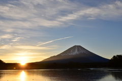 精進湖の朝